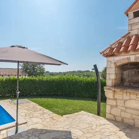 Guest house Maria Villanova 4*