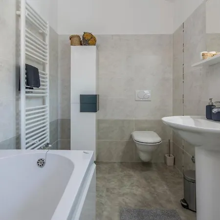 Maria Villanova Guest house *