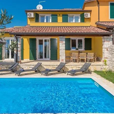 Maria Villanova Guest house *